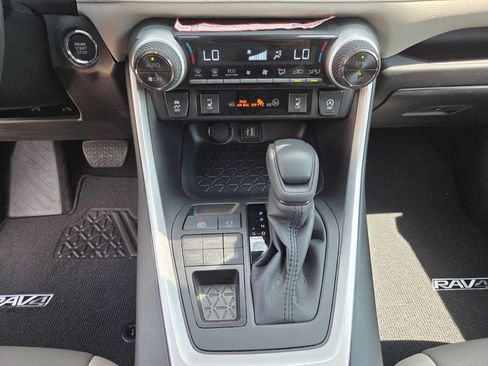 Certified 2025 Toyota RAV4 XLE w/ Convenience Package AWD/4WD image 28