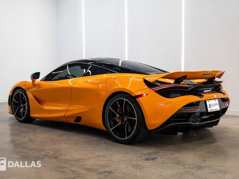 Used 2019 McLaren 720S Performance RWD image 8