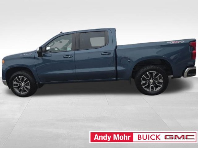 Used 2024 Chevrolet Silverado 1500 LT AWD/4WD image 16