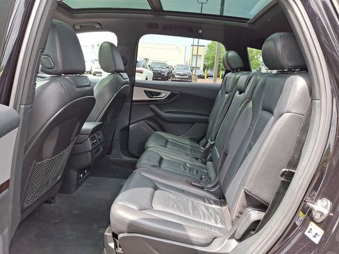 Used 2018 Audi Q7 2.0T Premium AWD/4WD image 11