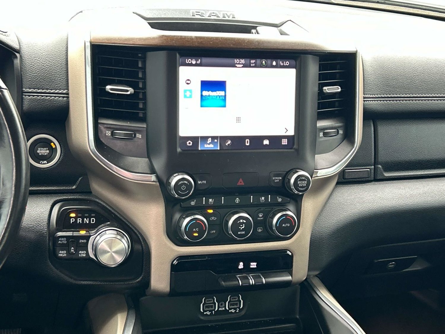 Used 2022 RAM 1500 Laramie AWD/4WD image 18