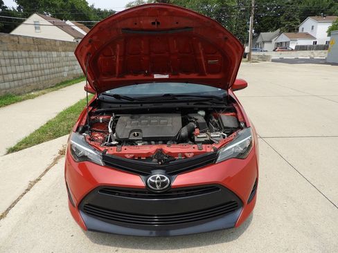 Used 2019 Toyota Corolla L FWD image 39
