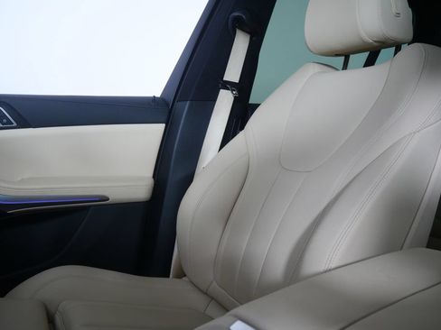 Used 2020 BMW X5 sDrive40i w/ Premium Package RWD image 23
