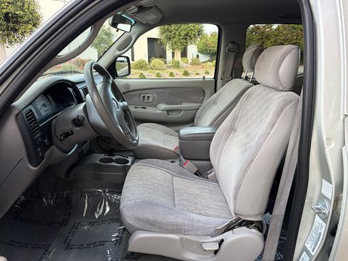 Used 2004 Toyota Tacoma PreRunner RWD image 15
