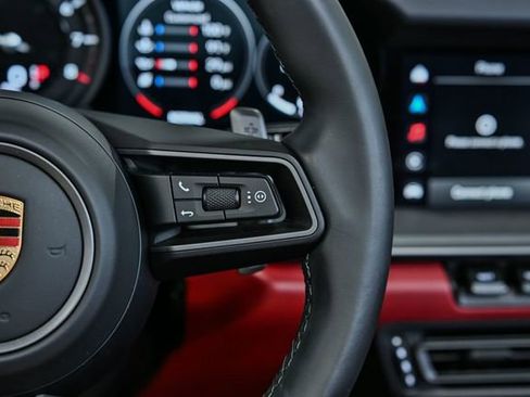 Used 2023 Porsche 911 Carrera image 41