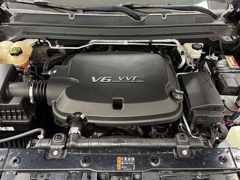 Used 2018 Chevrolet Colorado Z71 w/ Z71 Midnight Edition image 30