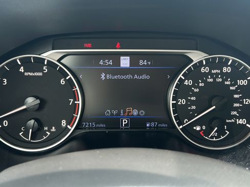Used 2025 Nissan Altima 2.5 SV w/ SV Premium Package FWD image 24