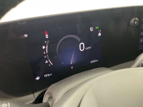 Used 2025 Buick Envista Avenir image 12