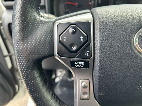 Used 2023 Toyota 4Runner SR5 Premium w/ SR5 Premium Package AWD/4WD image 15