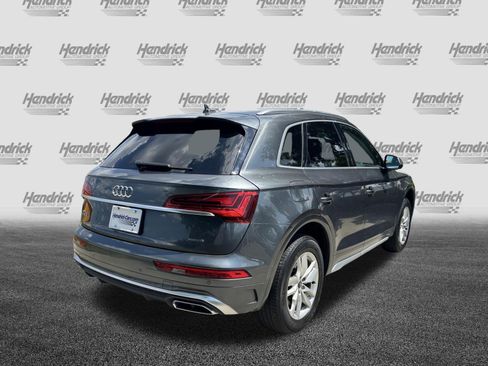 Used 2023 Audi Q5 2.0T Premium w/ Convenience Package AWD/4WD image 11