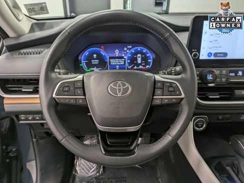 Used 2025 Toyota Grand Highlander AWD Hybrid image 19
