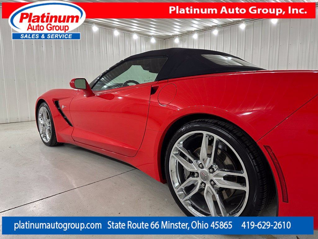 Used 2018 Chevrolet Corvette Stingray Convertible w/ 3LT Preferred Equipment Group RWD image 39