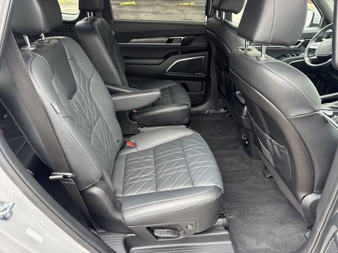 Certified 2025 Kia Telluride SX Prestige X-Line image 15