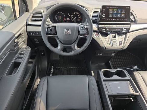 New 2026 Honda Odyssey EX-L image 8