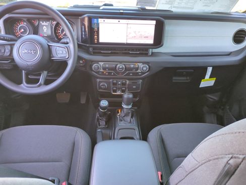 New 2026 Jeep Gladiator Sport image 20