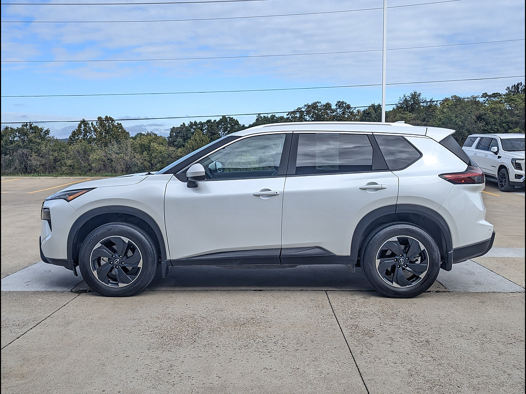 Used 2026 Nissan Rogue SV w/ SV Premium Package AWD/4WD image 10