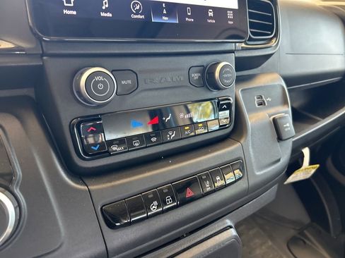 Used 2024 RAM ProMaster 3500 w/ Delivery Van Package image 37