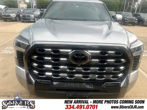 Used 2023 Toyota Tundra Platinum AWD/4WD image 2