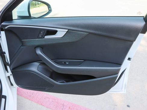 Used 2017 Audi A4 2.0T Ultra Premium w/ Convenience Package image 10