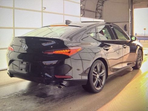Used 2023 Acura Integra A-Spec image 3