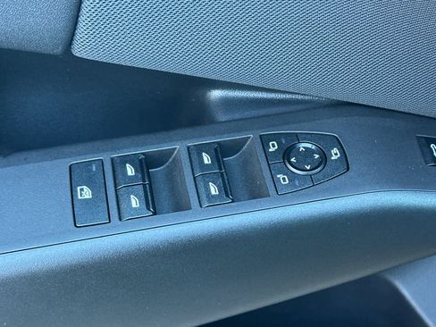 Used 2025 BMW X3 xDrive30i w/ Premium Package image 13