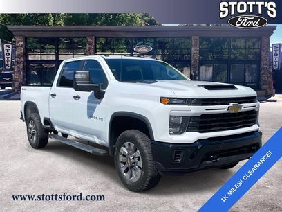 Used 2026 Chevrolet Silverado 2500 Custom w/ Custom Value Package