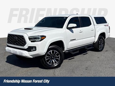 Used 2022 Toyota Tacoma TRD Sport AWD/4WD image 1