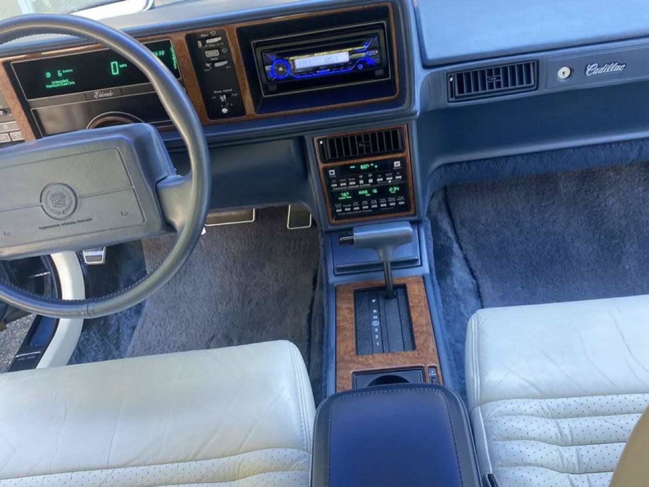 Used 1991 Cadillac Eldorado Coupe FWD image 14