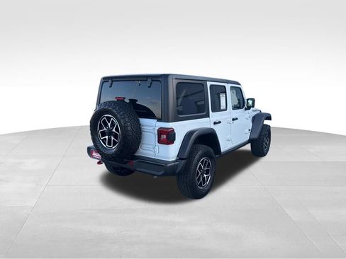 Used 2024 Jeep Wrangler Unlimited Rubicon AWD/4WD image 5