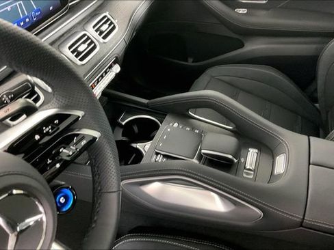 New 2026 Mercedes-Benz GLE 53 AMG 4MATIC Coupe image 8