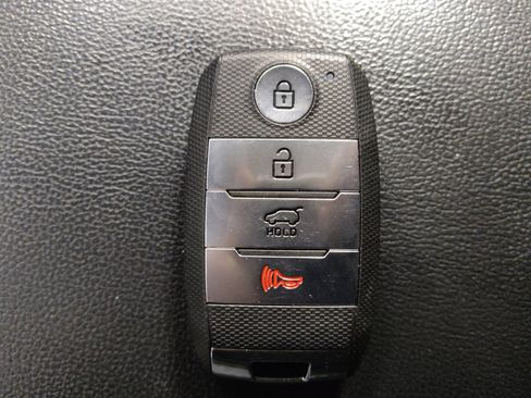 Used 2019 Kia Sorento EX w/ EX Touring Package FWD image 32