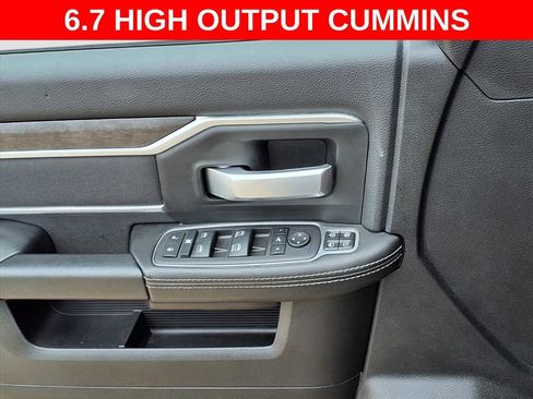 Used 2024 RAM 3500 Big Horn w/ Sport Appearance Package image 16