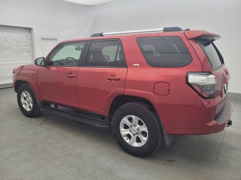 Used 2019 Toyota 4Runner SR5 image 3