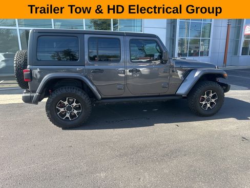 Used 2018 Jeep Wrangler Unlimited Rubicon AWD/4WD image 4