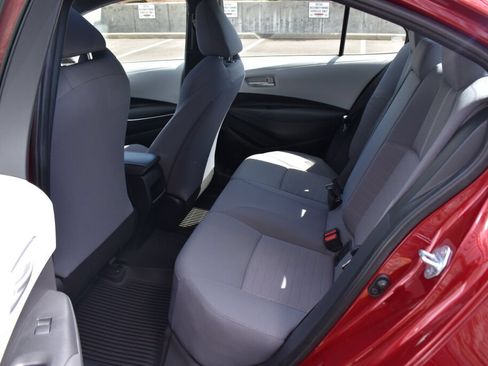 Used 2022 Toyota Corolla SE w/ SE Premium Package FWD image 20