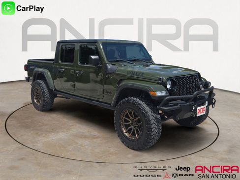 Used 2023 Jeep Gladiator Sport AWD/4WD image 1