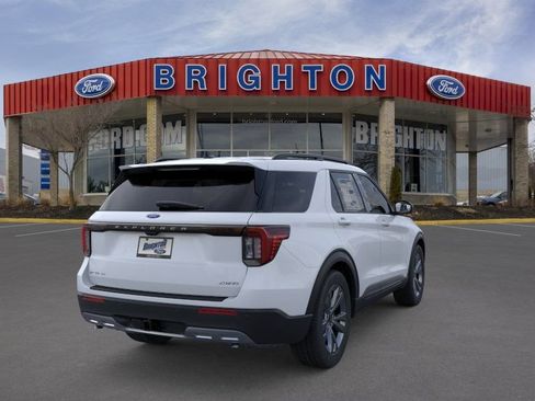 Used 2026 Ford Explorer Active w/ Active Comfort Package AWD/4WD image 8