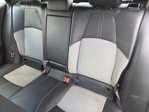 Used 2019 Toyota Corolla XSE FWD image 13