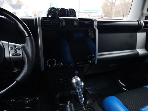 Used 2007 Toyota FJ Cruiser 4WD image 24