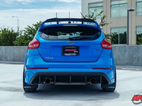 Used 2016 Ford Focus RS AWD/4WD image 17