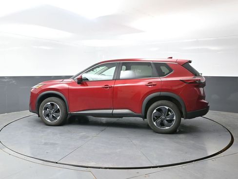 Used 2025 Nissan Rogue SV image 11