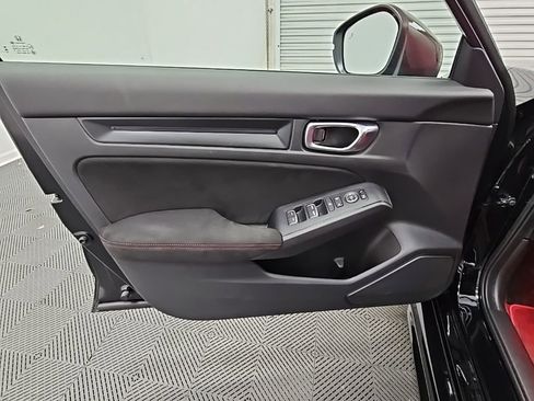 Used 2025 Honda Civic Type R image 31