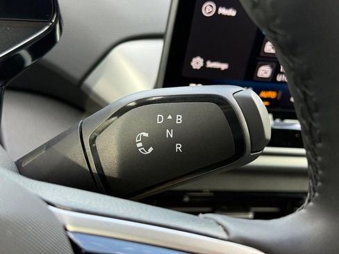 New 2026 Volkswagen ID.4 Pro AWD/4WD image 12