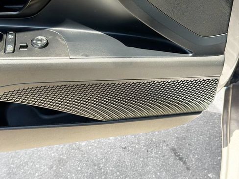Certified 2025 Hyundai Elantra Sport FWD image 18