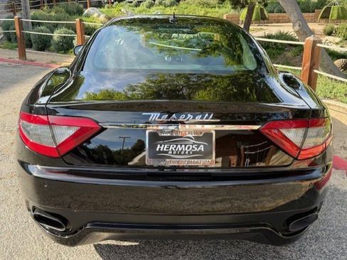 Used 2017 Maserati GranTurismo Sport image 19