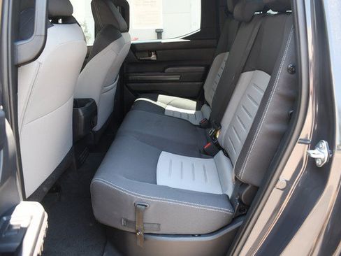 Used 2025 Toyota Tacoma TRD Sport AWD/4WD image 22