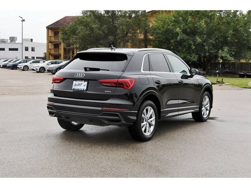 Used 2025 Audi Q3 2.0T Premium AWD/4WD image 3