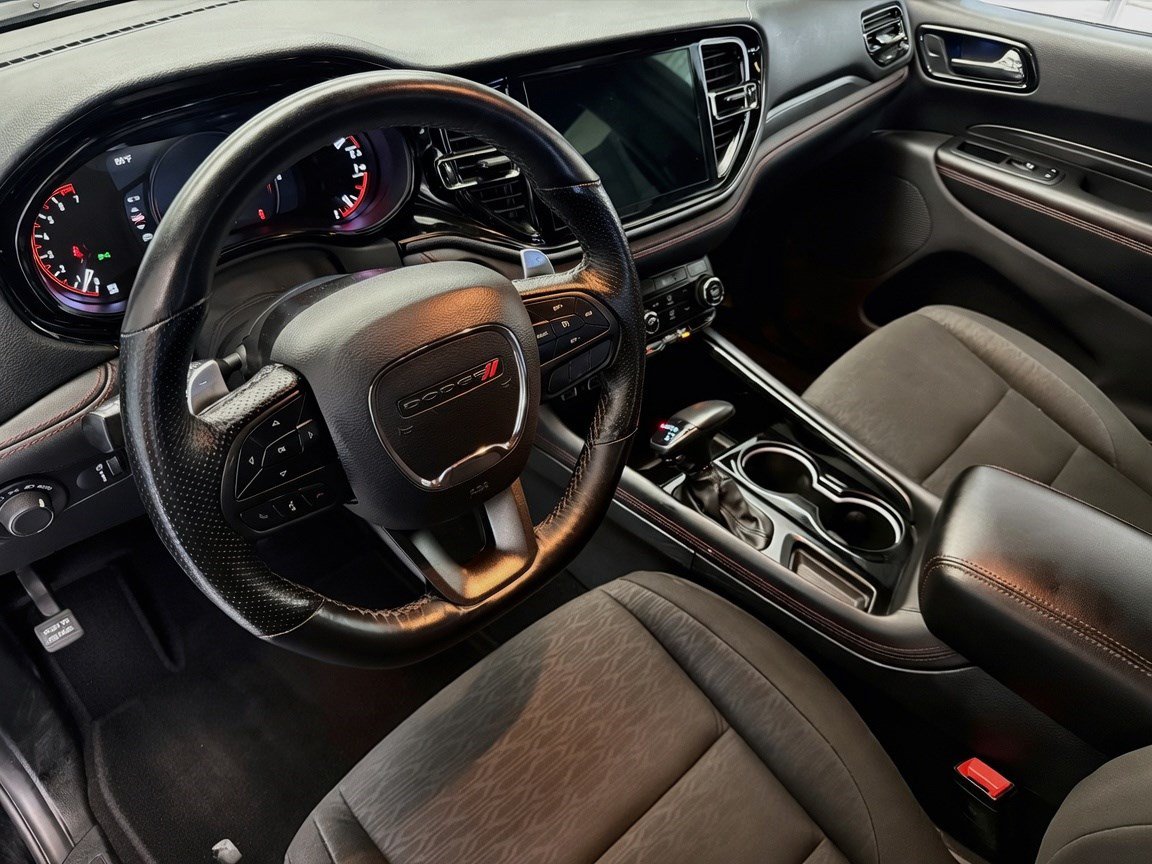 Used 2025 Dodge Durango GT RWD image 7