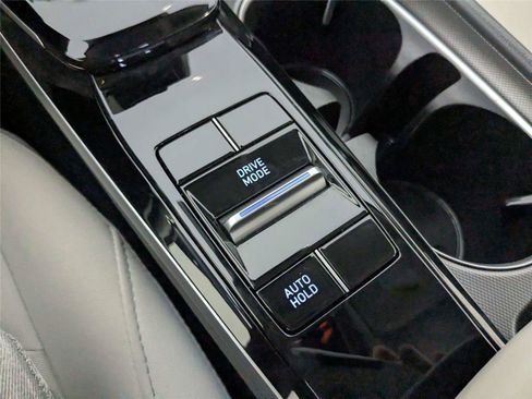 Used 2023 Hyundai Sonata SEL w/ Convenience Package FWD image 24