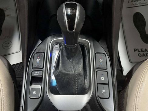Used 2017 Hyundai Santa Fe Sport w/ 2.0T Ultimate Tech Package 05 AWD/4WD image 33